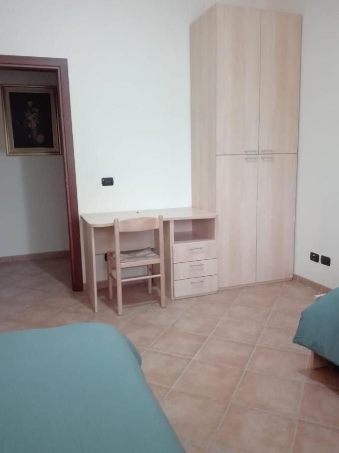 La Casa Di Mezzo-Affitti Brevi-Zona Ospedali Villa Busso Buitenkant foto